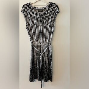 GUESS Geometric Belted Pull-On Dress